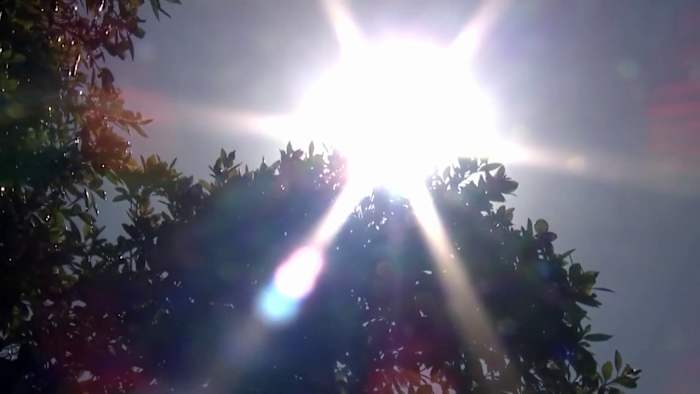Orlando residents look for ways to beat the heat as dangerous temperatures linger longer