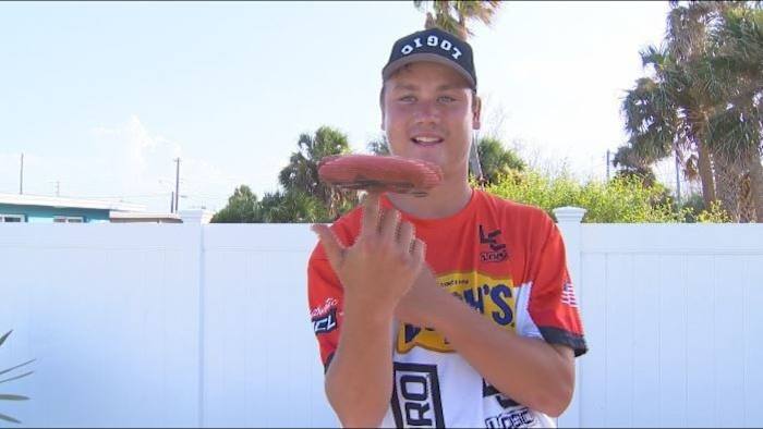 Daytona Beach Shores cornhole player rises to No. 5 in the country