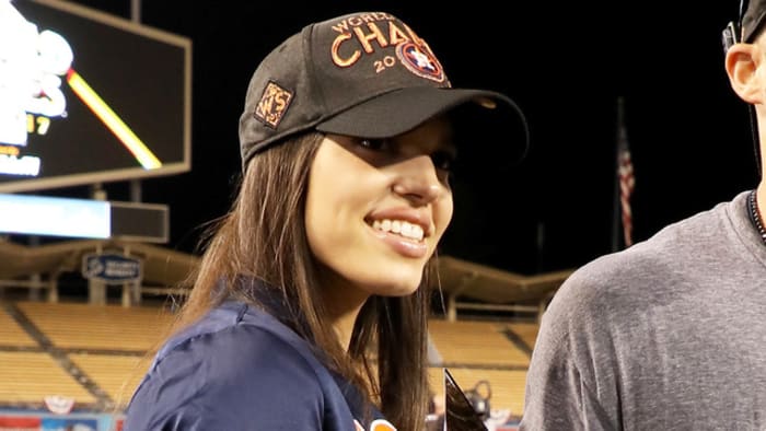 Charlise & George Springer's Wedding Kiss