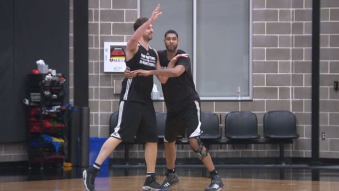 What Pau Gasol brings to the Spurs offense