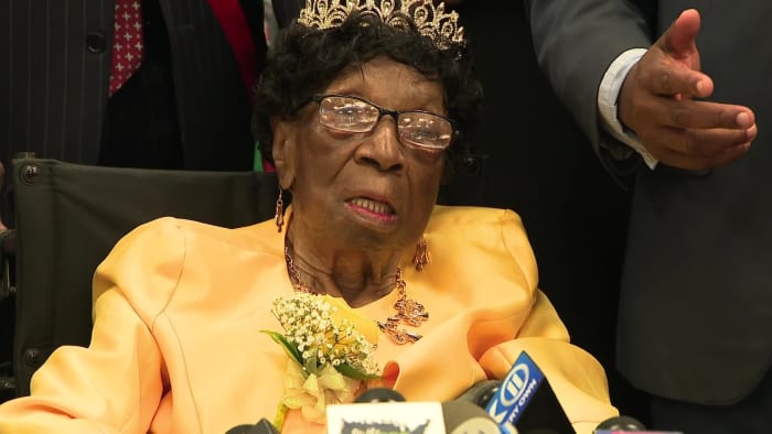 5 habits a 114-year-old Texas woman practices to live longer