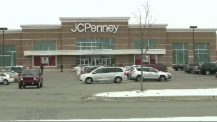 JC Penney in talks to fund potential bankruptcy filing next week