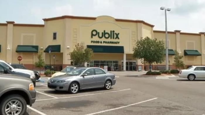 bucs sub publix