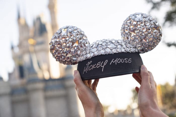 These Designer Minnie & Mickey Mouse Ears Coming To Disney For