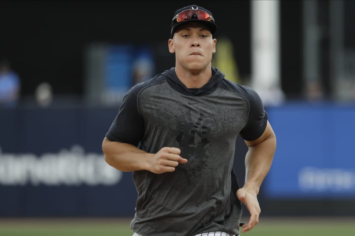 Yankees' Giancarlo Stanton looks more jacked than ever, plus Aaron