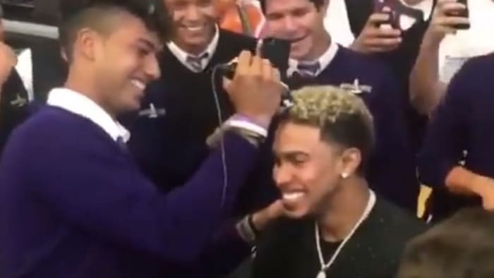 Francisco Lindor fulfills promise, allows Montverde baseball team to shave  head – Orlando Sentinel