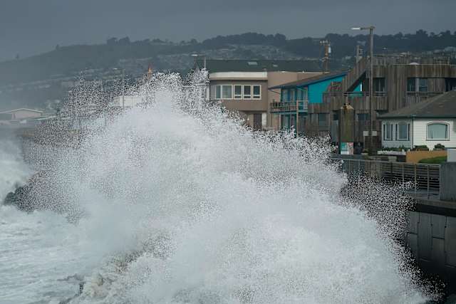 Big waves becoming more common off California as Earth warms, new research finds