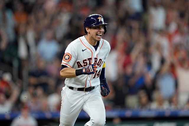 Mauricio Dubón wins arbitration case, will make $3.5 million in 2024,  sources say