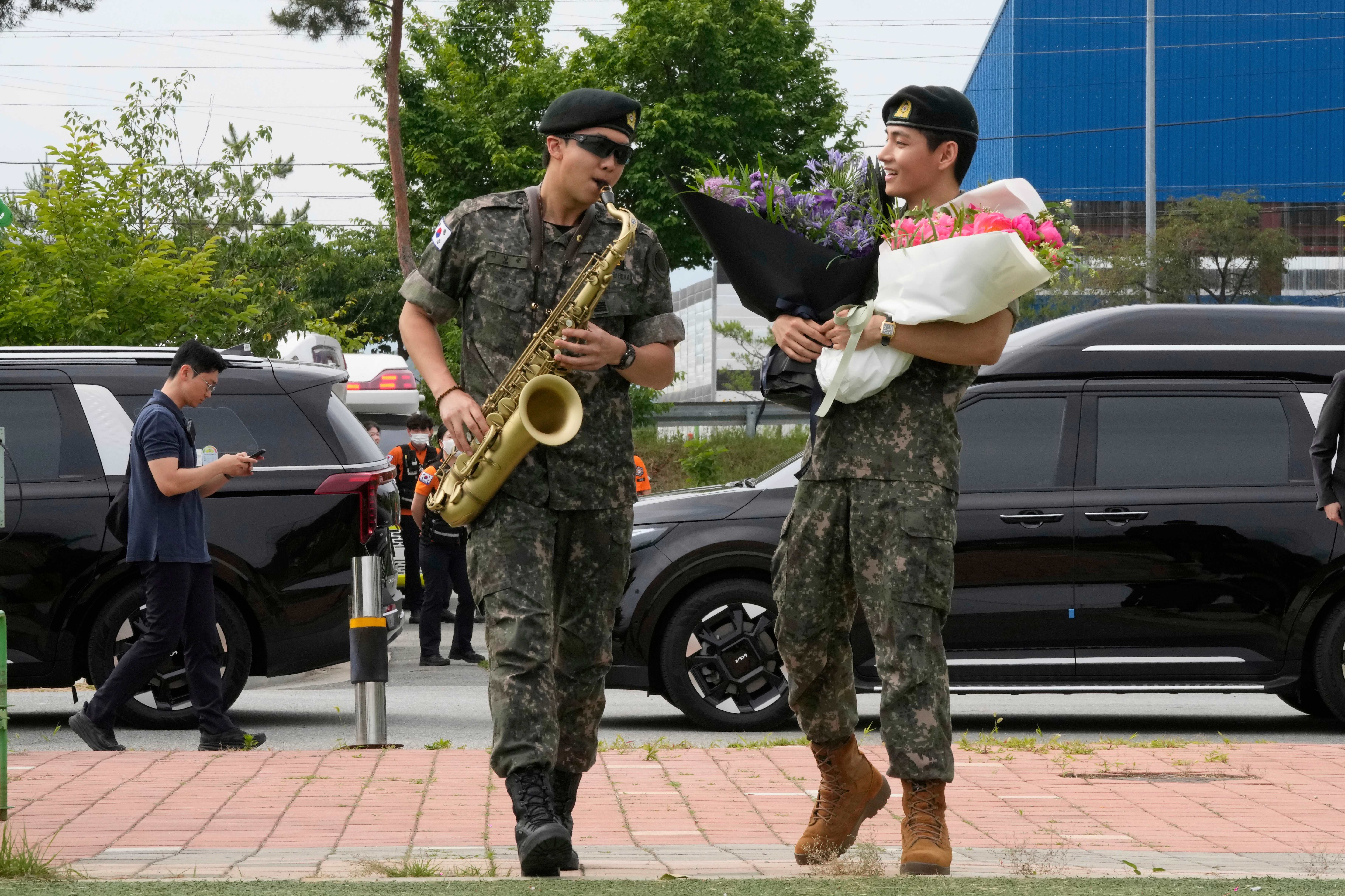 All 7 BTS members are now done with mandatory service