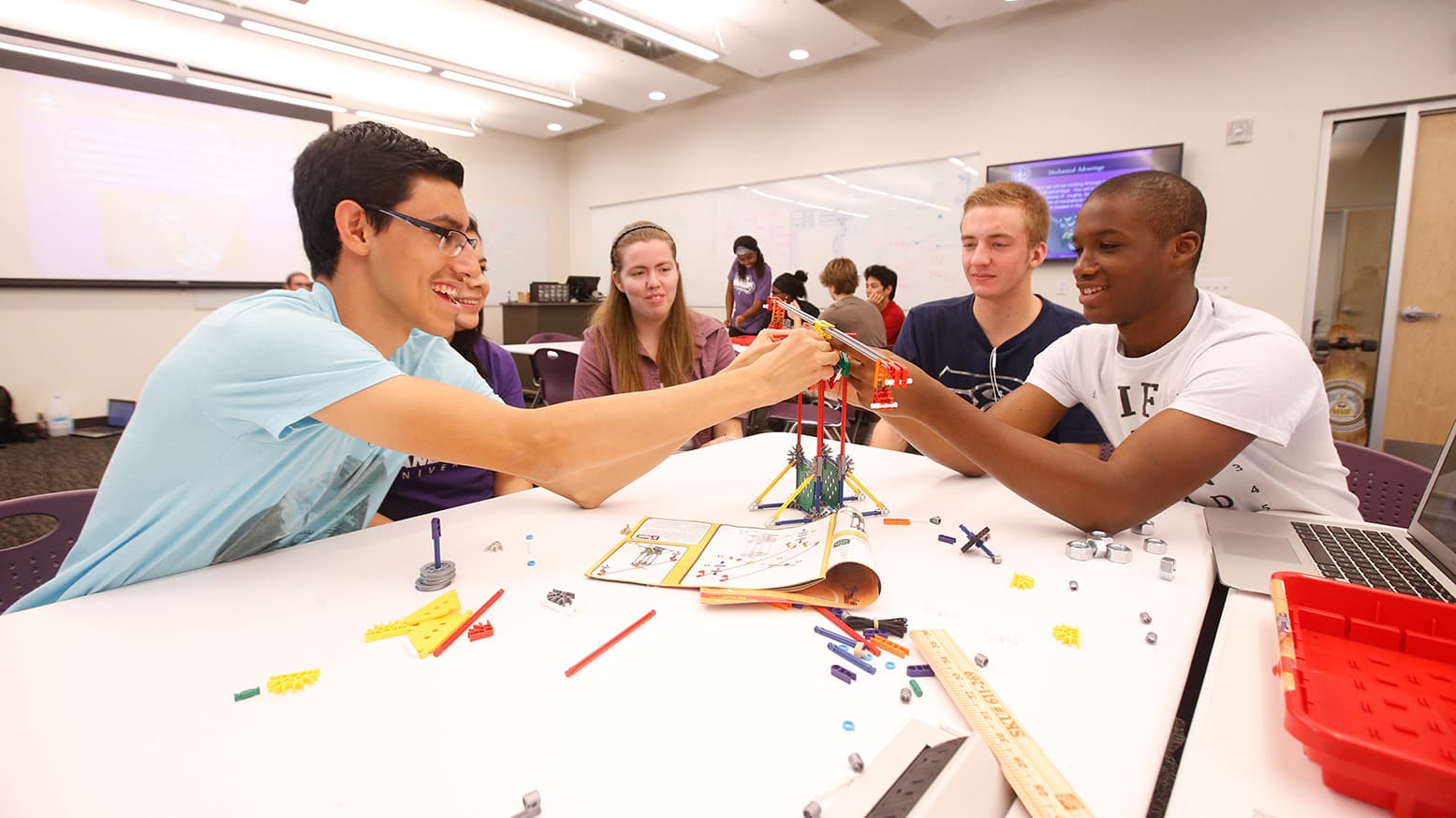 Students in engineering lab
