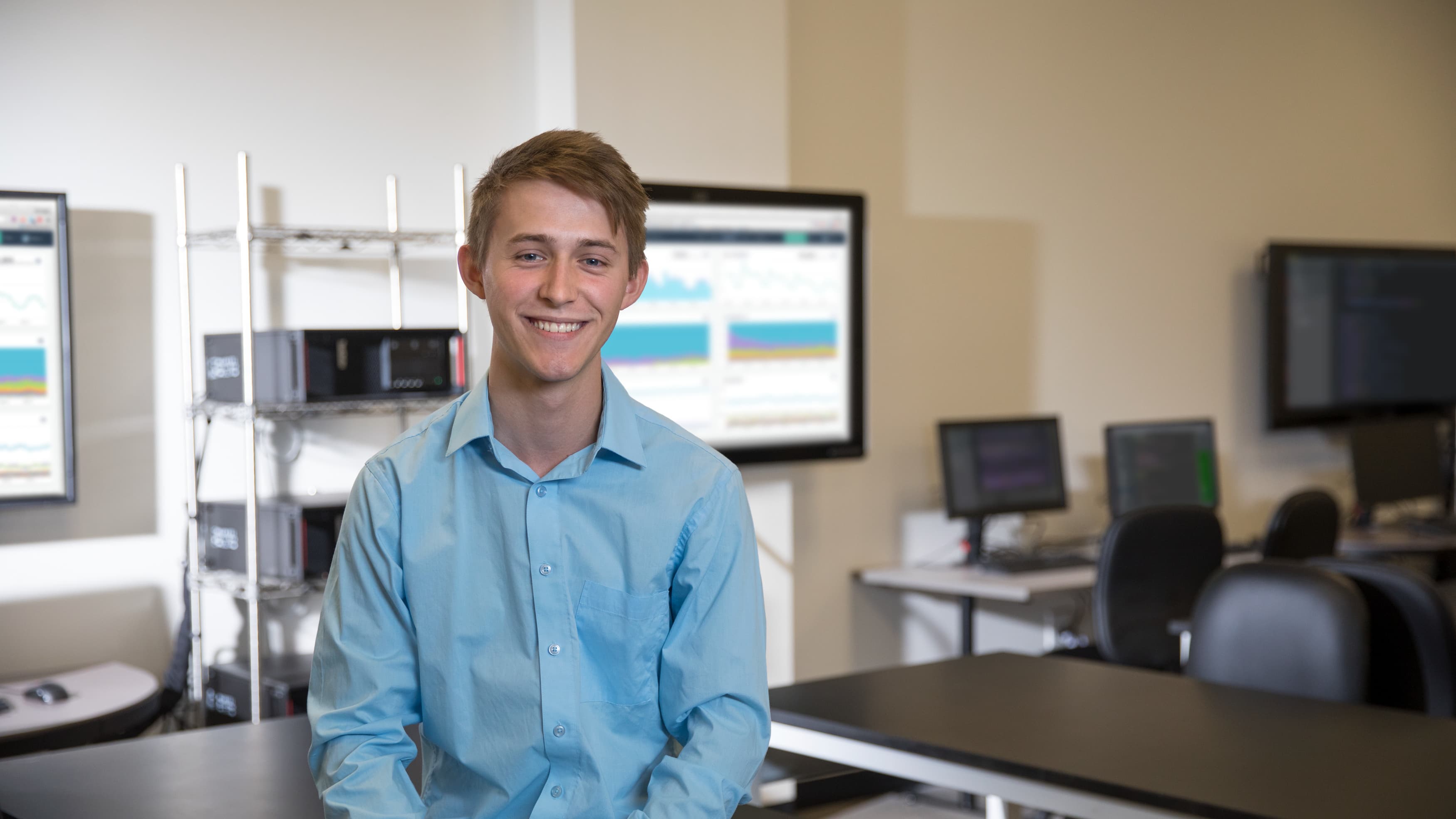 Student in computer lab