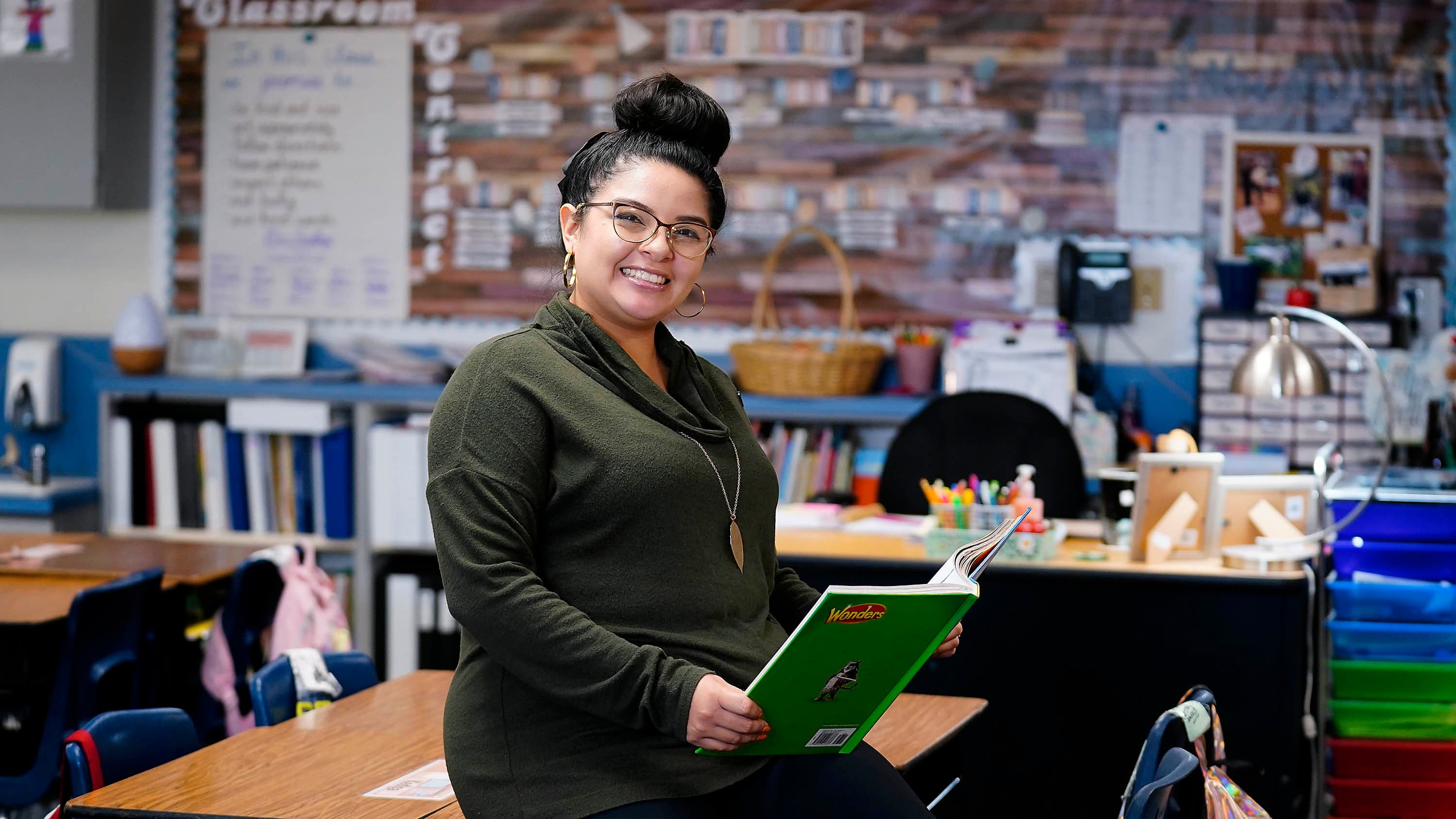 Westwood Elementary School teacher and GCU graduate Ashley Hadley in her 4th Grade classroom