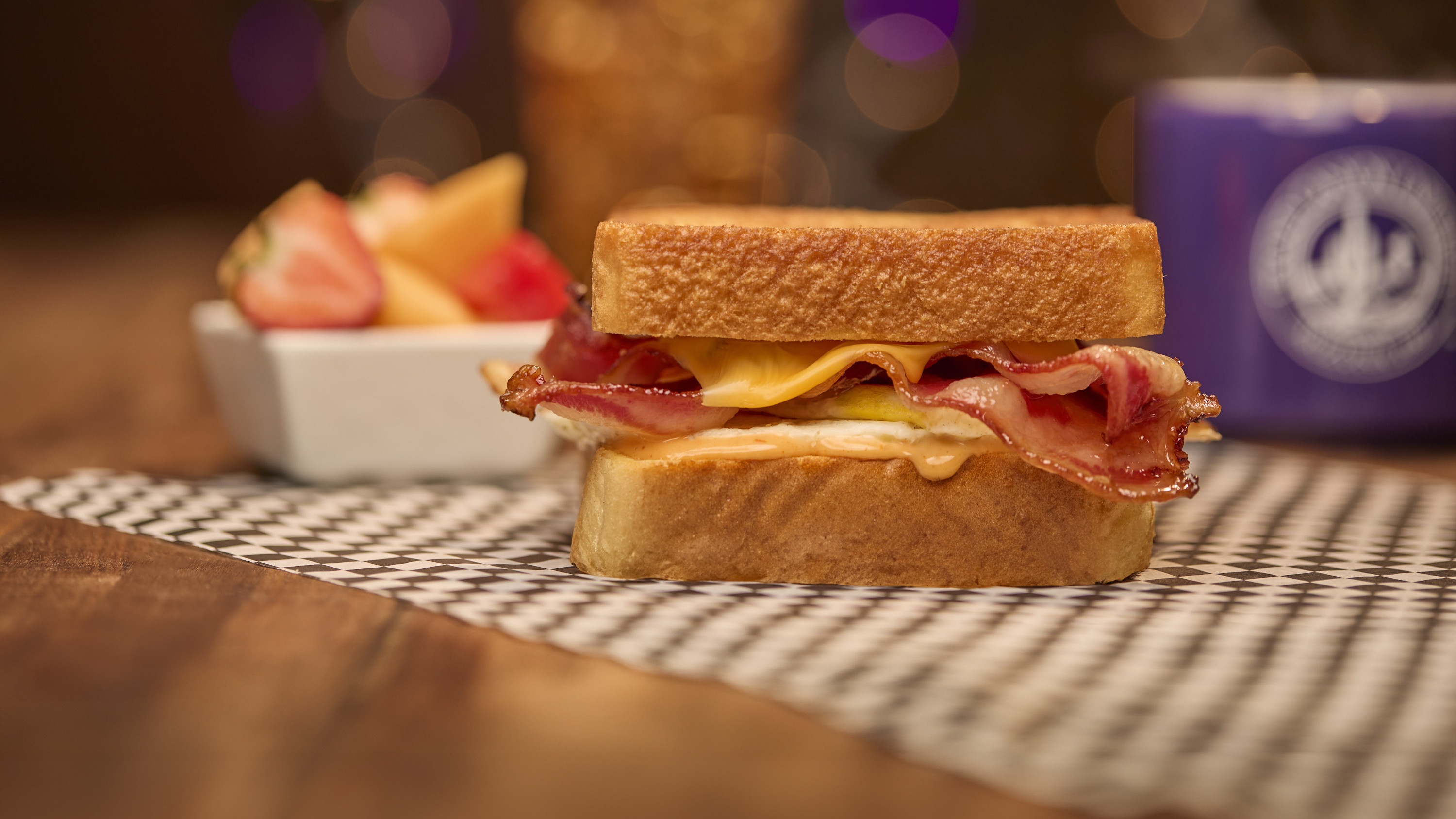 Breakfast sandwich