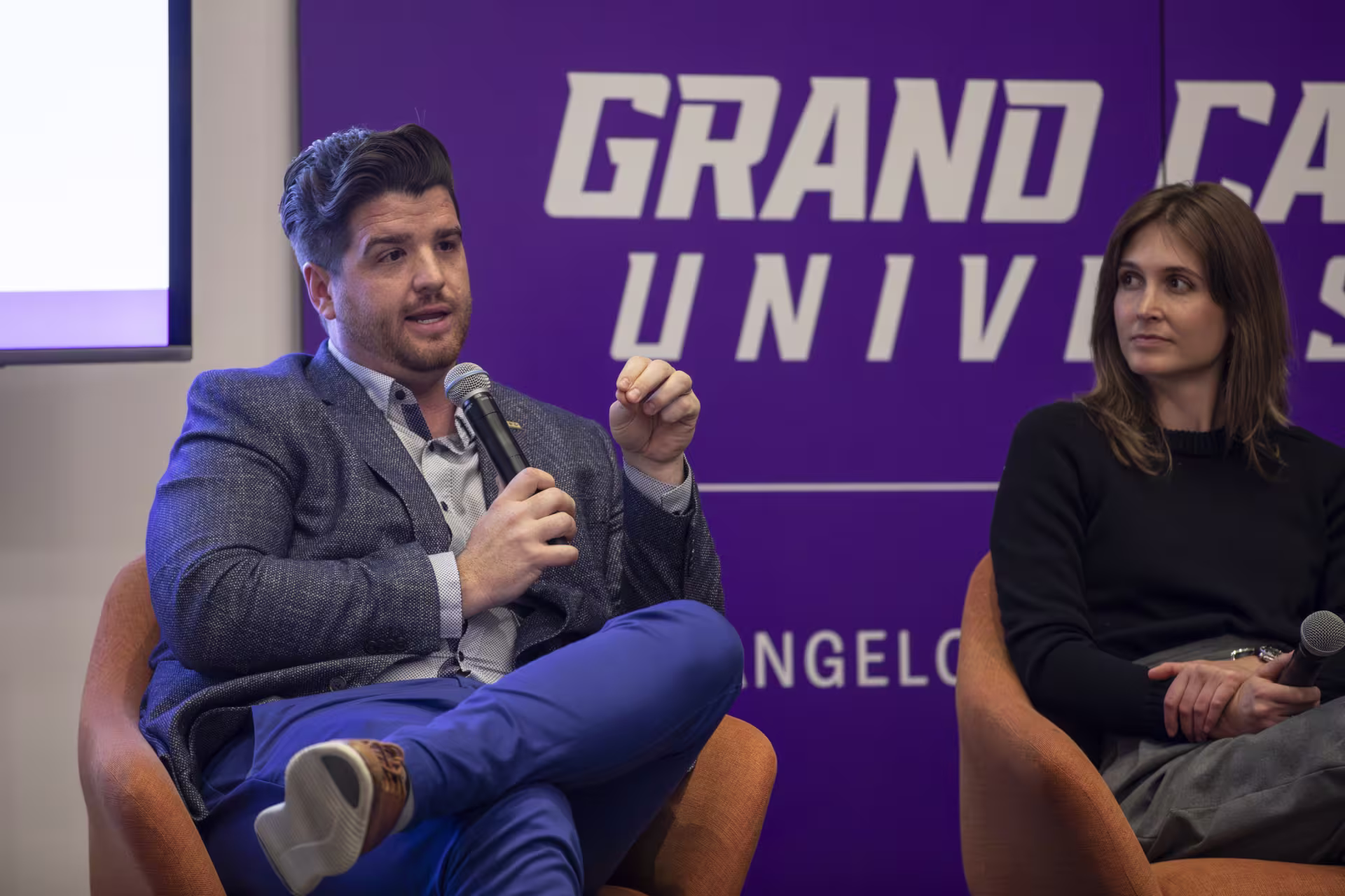 Finance and economics program event at Grand Canyon University featuring a speaker-led discussion held by the Colangelo College of Business.