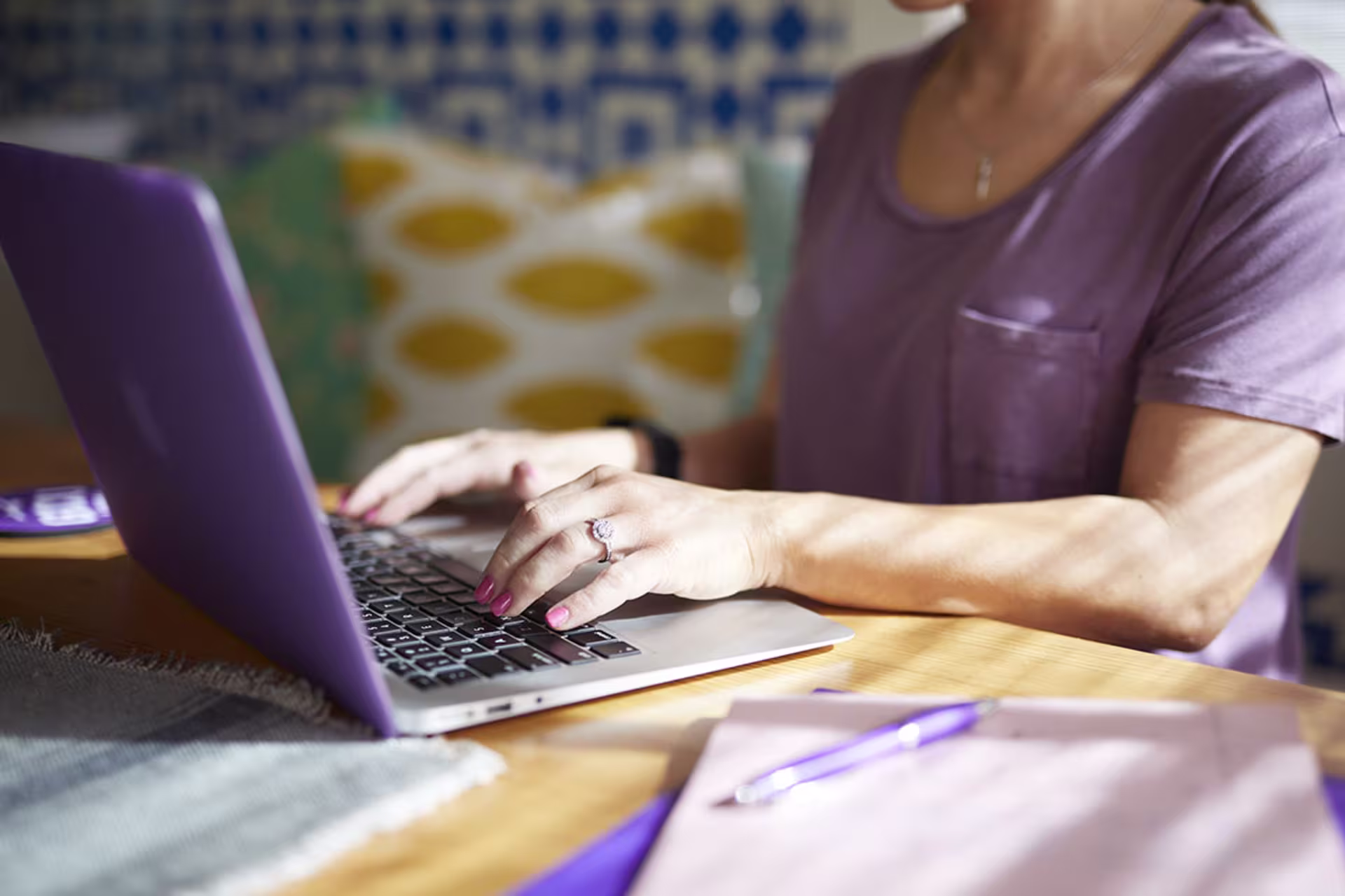 Female applying to GCU online on her laptop