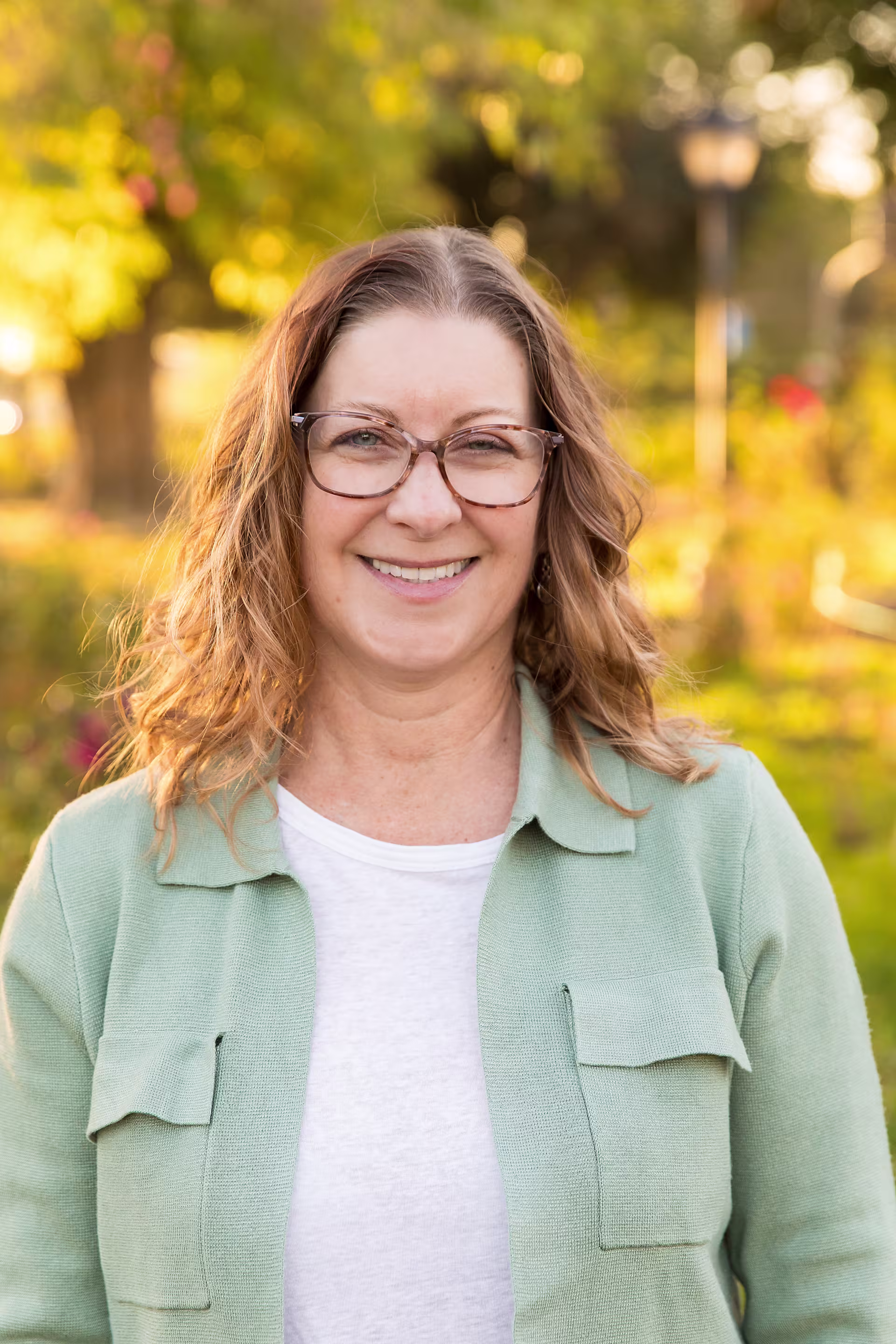 dr-kelly-damron-headshot