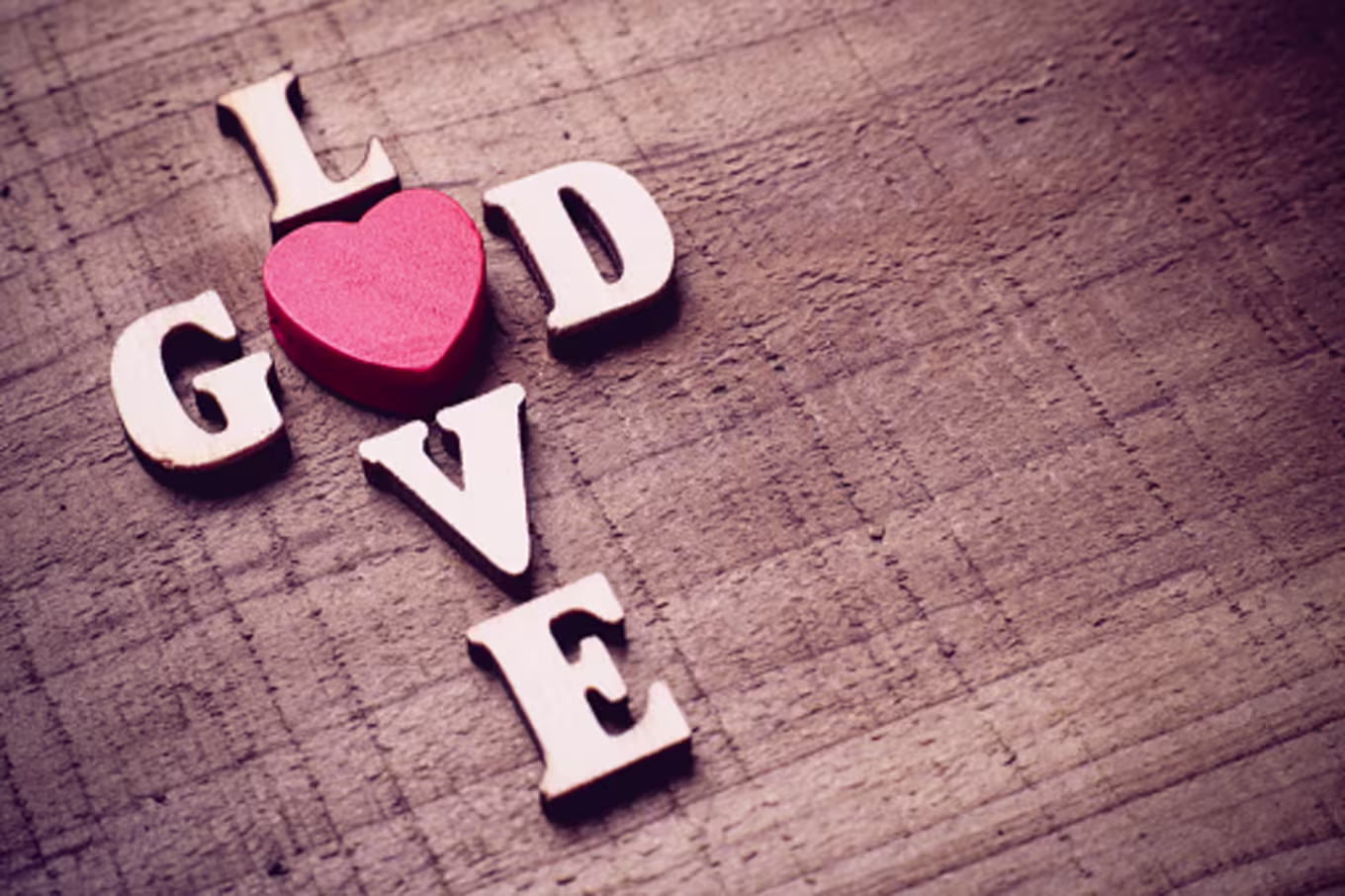 Words spelled out for loving God