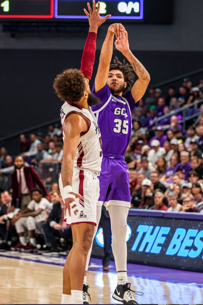 Grand Canyon basketball sweeps Bethesda in back-to-back days