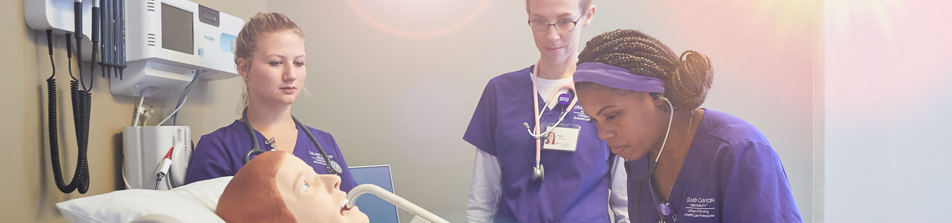 Nursing students in immersive simulation lab