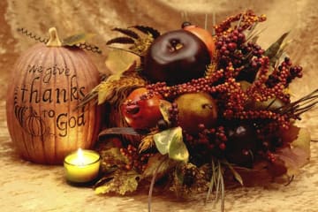 A fall-colored cornucopia 