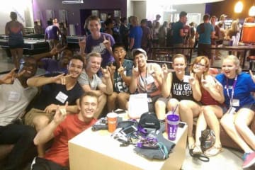 High school students visiting GCU with friends