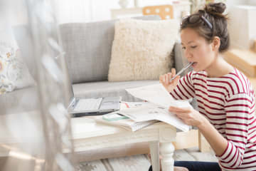 accounting student reviewing accounting terms