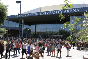 students outside of GCU arena