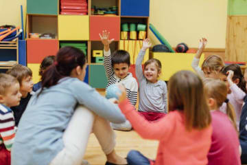 kids sitting in a circle