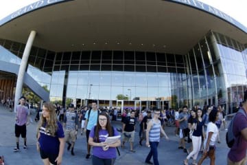 students outside the GCU Arena