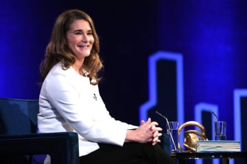 picture of melinda gates speaking on stage