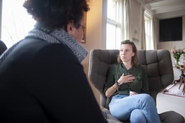 Woman visiting a counselor.