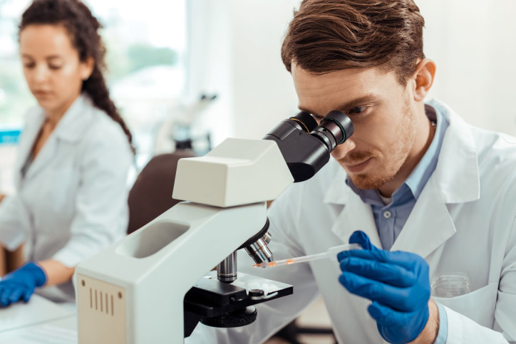 What Can You Do With a Biology Degree? | GCU Blog