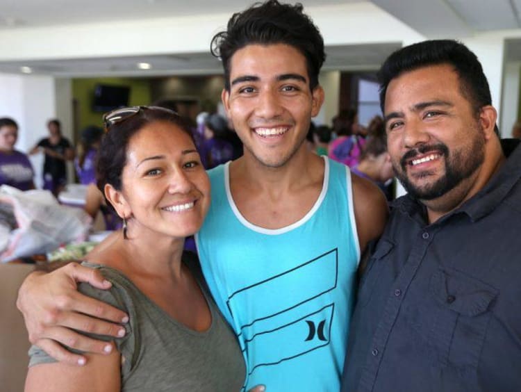 student with parents