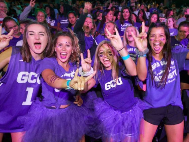 GCU students cheering