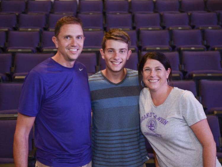 A future GCU student with his parents