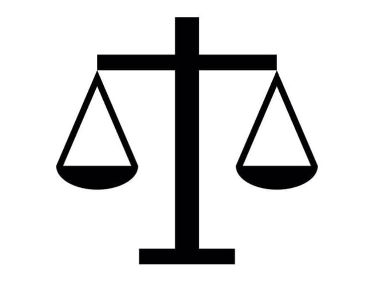 icon of a balance scale