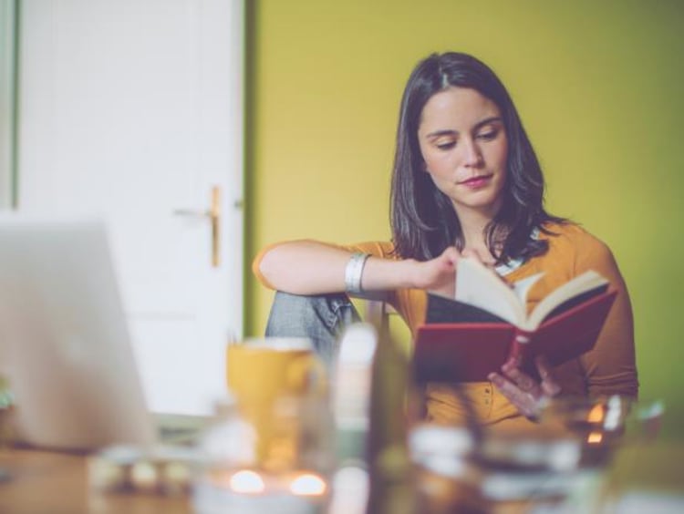 a girl reading