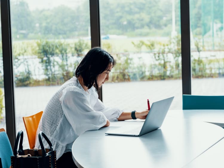 Woman earning DBA degree