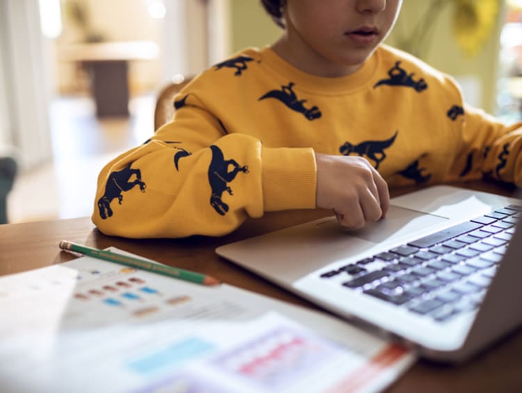 elementary student learning from home