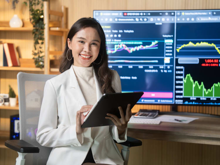 data analyst smiling