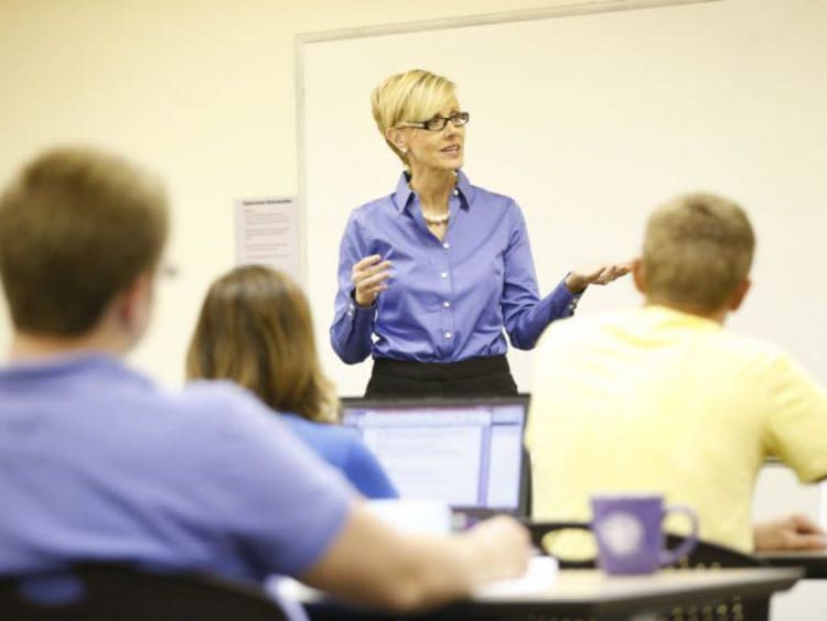 professor teaching to students