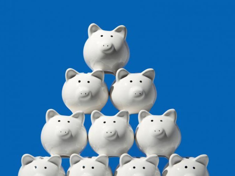 A pyramid of piggy banks