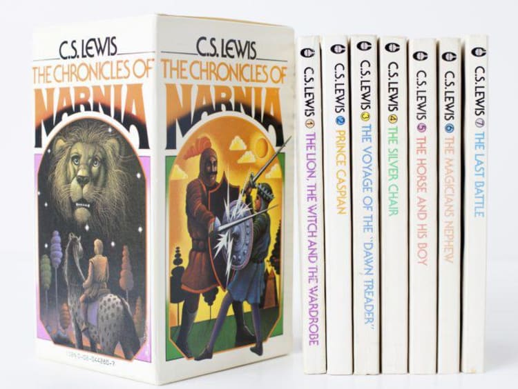 The Chronicles of Narnia by C.S. Lewis boxed set