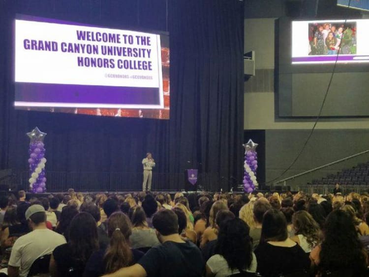 GCU honors students at orientation