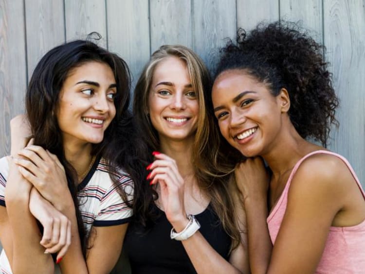 Friends hugging for a picture