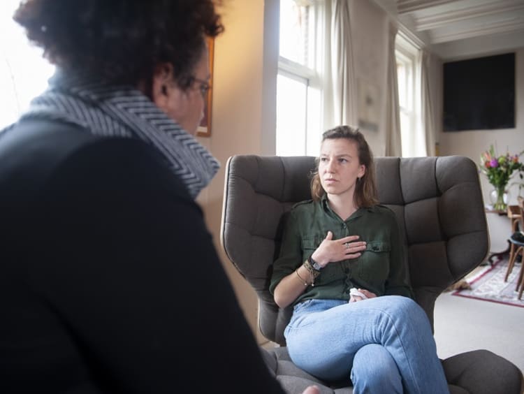 Woman visiting a counselor.