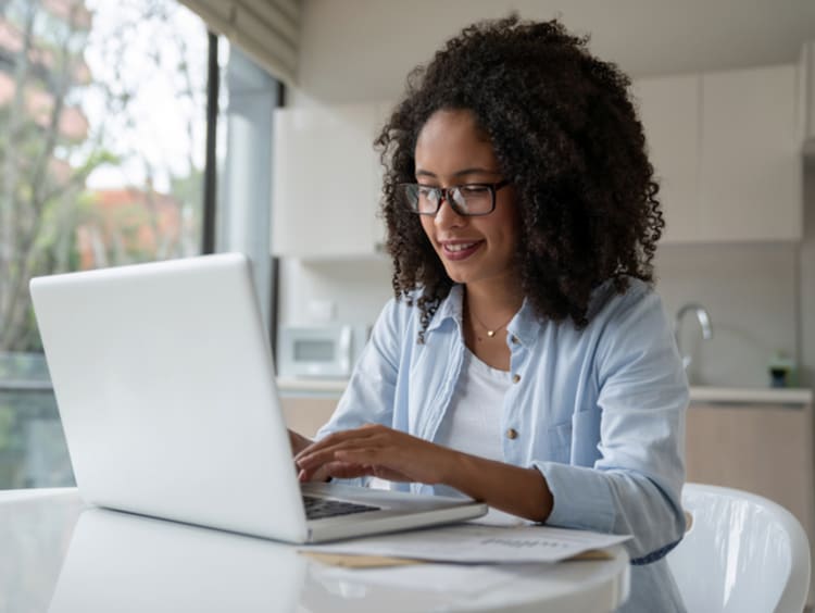 A university student earning her quantitative psychology degree