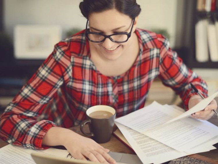 girl studying
