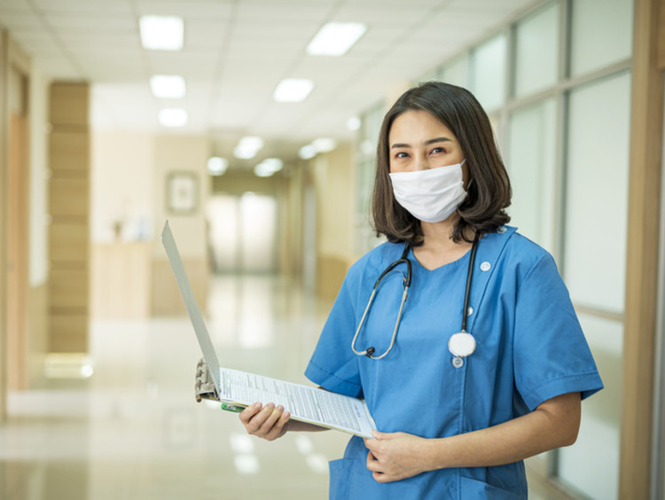 DNP degree student working at a hospital