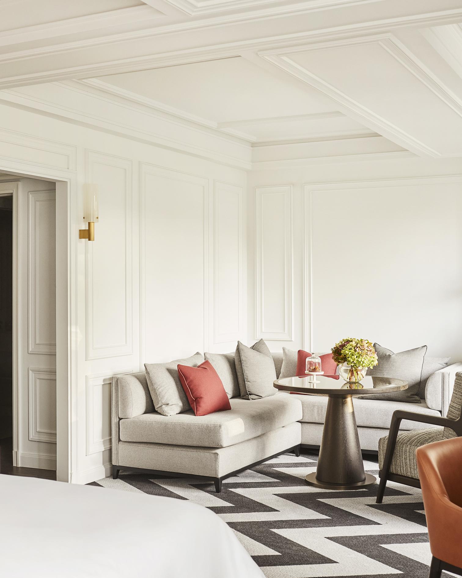 Grand Premier Castellana Room